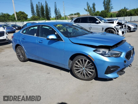 2020 BMW 2 Series 228i xDrive with VIN WBA73AK08L7F96625, listed as a Copart auction lot 72366563 with 37,279 mi miles. Bid and sale history available at carsss.com. Image 4.