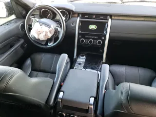 2017 Land Rover Discovery HSE with VIN SALRRBBV3HA040296, listed as a Copart auction lot 71894064 with 60,603 mi miles and Salvage Title. Bid and sale history available at carsss.com. Image 8.