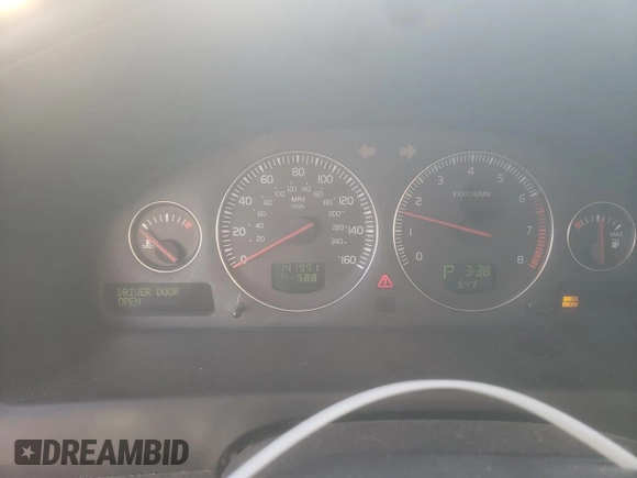 2005 Volvo V70 с VIN YV1SW592152511506, выставлен на аукционе Copart как лот 85304754 с пробегом 141 971 миль миль и Списание • Salvage title. История ставок и продаж доступна на DreamBid. Изображение 9.