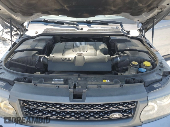 2011 Land Rover Range Rover Sport HSE Lux with VIN SALSK2D4XBA709309, listed as a Copart auction lot 53298035 with 153,039 mi miles and Salvage title. Bid and sale history available at DreamBid. Image 12.