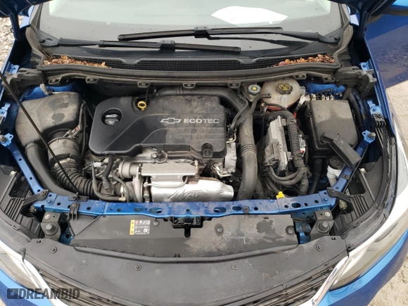 2018 Chevrolet Cruze LT with VIN 1G1BE5SM0J7160579, listed as a Copart auction lot 52565595 with 40,675 mi miles and Salvage Title. Bid and sale history available at carsss.com. Image 11.