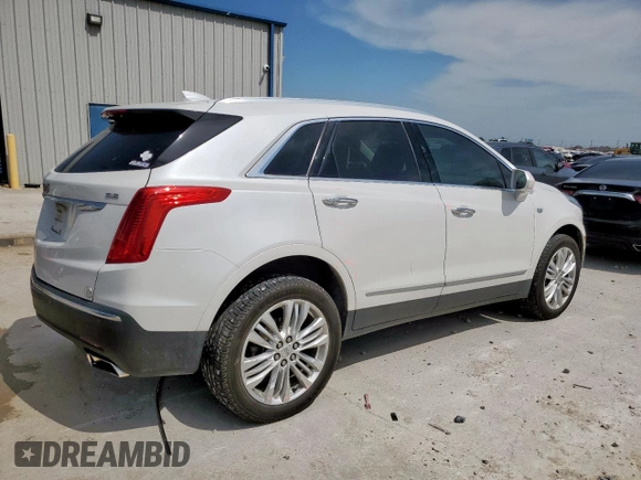 2018 Cadillac XT5 Premium Luxury AWD z VIN 1GYKNFRS7JZ239389, wystawiony jako Copart lot #56503575 z przebiegiem 137 222 mil mil oraz Szkoda całkowita • Salvage title. Historia ofert i sprzedaży dostępna na DreamBid. Obrazek 3.