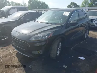 2022 Ford Escape SE Hybrid with VIN 1FMCU9BZ8NUB28239, listed as a IAAI auction lot 42153131 with 64,000 mi miles and . Bid and sale history available at DreamBid. Image 2.