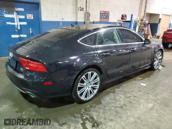 2012 Audi A7 Prestige z VIN WAUSGAFC8CN001445, wystawiony jako Copart lot #52550225 z przebiegiem 84 979 mil mil oraz Szkoda całkowita • Salvage title. Historia ofert i sprzedaży dostępna na DreamBid. Obrazek 3.