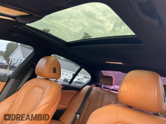 2020 BMW 5 Series 530i xDrive with VIN WBAJR7C05LCD10212, listed as a Copart auction lot 64332635 with 111,314 mi miles and Clean title. Bid and sale history available at DreamBid. Image 10.