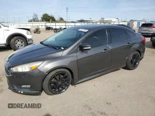 2015 Ford Focus SE with VIN 1FADP3F2XFL287593, listed as a Copart auction lot 51927795 with 110,911 mi miles and Salvage Title. Bid and sale history available at carsss.com. Image 1.