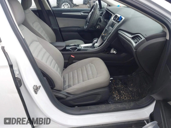 2013 Ford Fusion S with VIN 3FA6P0G72DR256077, listed as a IAAI auction lot 41781341 with 133,288 mi miles and . Bid and sale history available at carsss.com. Image 5.