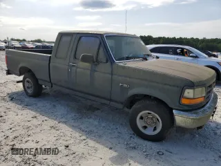 1994 Ford F-150 z VIN 1FTEX15N3RKB84136, wystawiony jako Copart lot #58248585 z przebiegiem 181 787 mil mil oraz Czysty tytuł • Clean title. Historia ofert i sprzedaży dostępna na DreamBid. Obrazek 4.