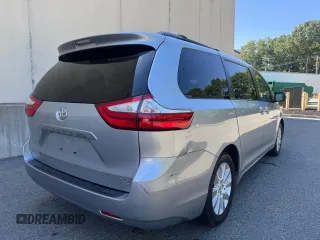 2015 Toyota Sienna Limited z VIN 5TDDK3DC8FS124511, wystawiony jako Copart lot #62570905 z przebiegiem 188 920 mil mil oraz Czysty tytuł • Clean title. Historia ofert i sprzedaży dostępna na DreamBid. Obrazek 4.