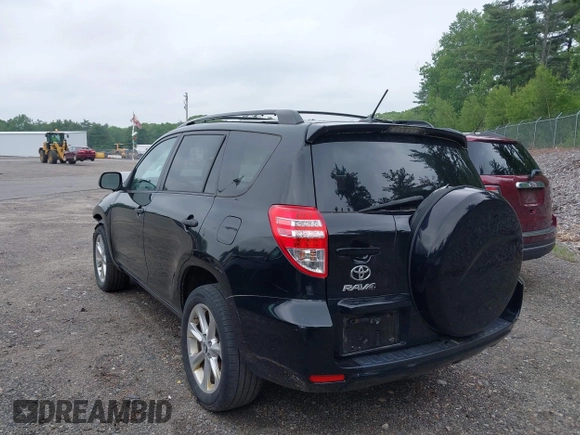 2012 Toyota RAV4 z VIN 2T3BF4DV4CW198537, wystawiony jako IAAI lot #42457596 z przebiegiem 136 904 mil mil oraz . Historia ofert i sprzedaży dostępna na DreamBid. Obrazek 3.