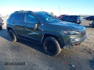 2019 Jeep Cherokee Trailhawk с VIN 1C4PJMBXXKD149069, выставлен на аукционе IAAI как лот 41260789 с пробегом 85 371 миль миль и . История ставок и продаж доступна на DreamBid. Изображение 1.