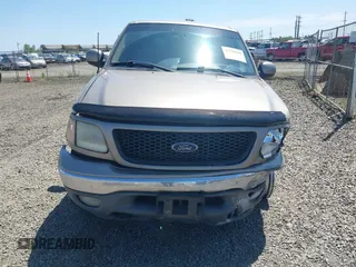 2001 Ford F-150 XL z VIN 2FTRX18L61CA78784, wystawiony jako IAAI lot #42228289 z przebiegiem 208 507 mil mil oraz . Historia ofert i sprzedaży dostępna na DreamBid. Obrazek 12.