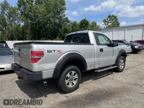 2012 Ford F-150 XL with VIN 1FTMF1EF6CFC91964, listed as a IAAI auction lot 42751409 with 33,647 mi miles and . Bid and sale history available at DreamBid. Image 4.