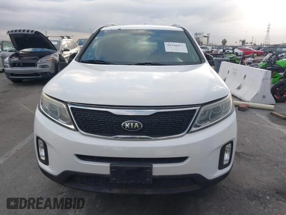2015 Kia Sorento EX with VIN 5XYKU4A70FG612752, listed as a IAAI auction lot 41536488 with 79,479 mi miles. Bid and sale history available at carsss.com. Image 12.