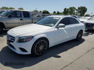 2019 Mercedes-Benz C 300 with VIN 55SWF8DB7KU310667, listed as a Copart auction lot 52538735 with 84,370 mi miles and Salvage title. Bid and sale history available at DreamBid. Image 1.