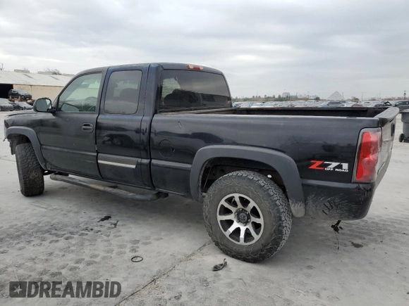 2004 Chevrolet Silverado 1500 with VIN 1GCEK19TX4E186657, listed as a Copart auction lot 45298555 with 251,061 mi miles and Salvage Title. Bid and sale history available at DreamBid. Image 2.