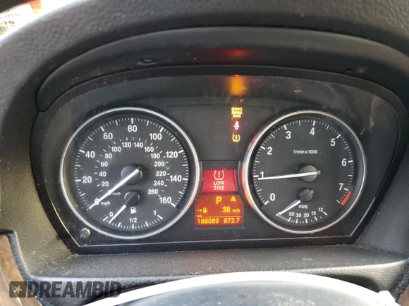 2008 BMW 3 Series 328xi z VIN WBAVT73508FZ37661, wystawiony jako Copart lot #82844114 z przebiegiem 188 089 mil mil oraz Czysty tytuł • Clean title. Historia ofert i sprzedaży dostępna na DreamBid. Obrazek 9.