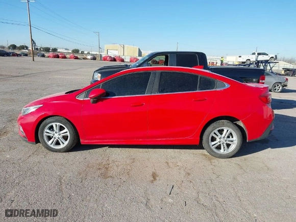 2017 Chevrolet Cruze LT with VIN 1G1BE5SMXH7257203, listed as a IAAI auction lot 41321538 with NaN miles. Bid and sale history available at carsss.com. Image 14.