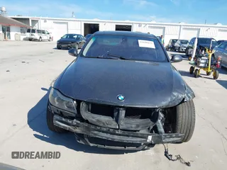 2008 BMW 3 Series 328i with VIN WBAVA375X8NL58546, listed as a IAAI auction lot 41690119 with 156,774 mi miles and . Bid and sale history available at DreamBid. Image 12.