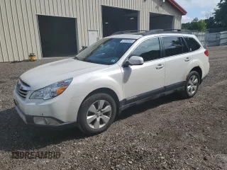2010 Subaru Outback Limited Power Moon z VIN 4S4BRBLC7A3347580, wystawiony jako Copart lot #61680865 z przebiegiem 200 312 mil mil oraz Czysty tytuł • Clean title. Historia ofert i sprzedaży dostępna na DreamBid. Obrazek 1.