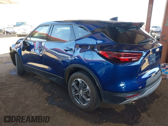 2023 Chevrolet Blazer LT z VIN 3GNKBHR40PS120009, wystawiony jako IAAI lot #41970375 z przebiegiem 71 933 mil mil oraz . Historia ofert i sprzedaży dostępna na DreamBid. Obrazek 3.
