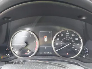 2021 Lexus NX 300 z VIN JTJDARDZ9M2248170, wystawiony jako IAAI lot #42523061 z przebiegiem 53 430 mil mil oraz . Historia ofert i sprzedaży dostępna na DreamBid. Obrazek 7.