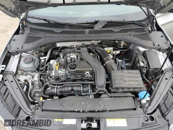 2024 Volkswagen Jetta Sport z VIN 3VWAM7BU7RM055585, wystawiony jako Copart lot #42109675 z przebiegiem 17 485 mil mil oraz Szkoda całkowita • Salvage title. Historia ofert i sprzedaży dostępna na DreamBid. Obrazek 11.