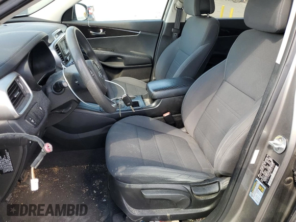 2016 Kia Sorento LX with VIN 5XYPGDA51GG142387, listed as a Copart auction lot 50391785 with 113,651 mi miles and Salvage Title. Bid and sale history available at carsss.com. Image 7.