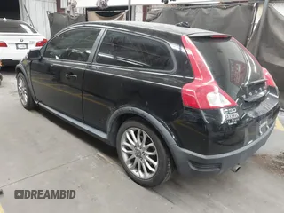2009 Volvo C30 with VIN YV1MK672592145939, listed as a IAAI auction lot 41850736 with 66,988 mi miles and . Bid and sale history available at DreamBid. Image 3.