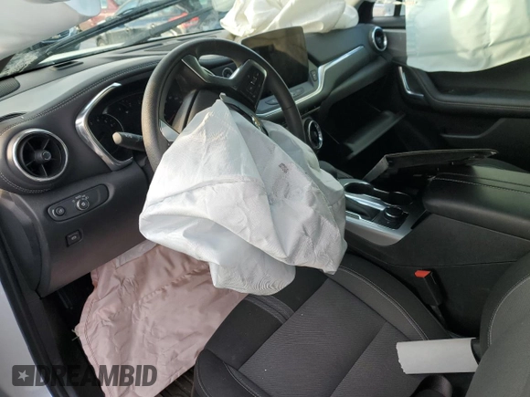 2024 Chevrolet Blazer LT with VIN 3GNKBHR45RS172898, listed as a Copart auction lot 88472515 with Not provided miles and Salvage title. Bid and sale history available at DreamBid. Image 8.