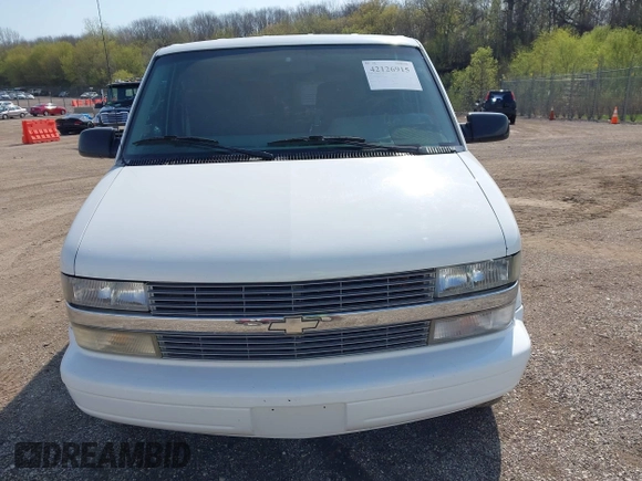 1995 Chevrolet Astro Cargo Van with VIN 1GBDM19W2SB148388, listed as a IAAI auction lot 42126915 with 135,062 mi miles. Bid and sale history available at carsss.com. Image 12.