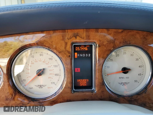 2001 Bentley Arnage with VIN SCBLC31E21CX05644, listed as a Copart auction lot 77706154 with 57,446 mi miles and Clean Title. Bid and sale history available at DreamBid. Image 9.