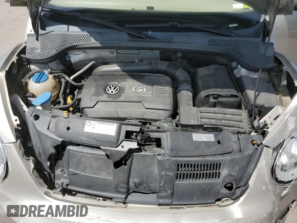 2015 Volkswagen Beetle 1.8T с VIN 3VW517AT5FM804169, выставлен на аукционе Copart как лот 65981544 с пробегом 104 754 миль миль и Списание • Salvage title. История ставок и продаж доступна на DreamBid. Изображение 11.