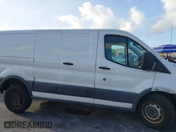 2017 Ford Transit with VIN 1FTYR1ZM0HKA94157, listed as a IAAI auction lot 41934912 with 114,777 mi miles and . Bid and sale history available at DreamBid. Image 13.