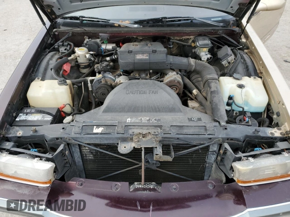 1993 Buick Roadmaster Ltd with VIN 1G4BT5375PR407710, listed as a Copart auction lot 82696974 with 130,141 mi miles and Salvage Title. Bid and sale history available at DreamBid. Image 11.