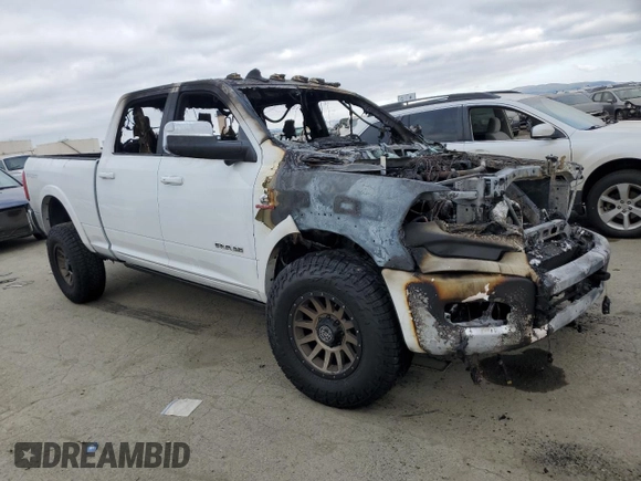2020 Ram 3500 Laramie with VIN 3C63R3EL2LG241749, listed as a Copart auction lot 43317665 with 0 mi miles and Salvage Title. Bid and sale history available at carsss.com. Image 4.