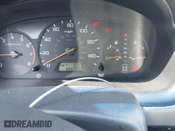 2001 Honda Accord LX z VIN 1HGCG16481A076636, wystawiony jako IAAI lot #42161859 z przebiegiem 203 183 mil mil oraz . Historia ofert i sprzedaży dostępna na DreamBid. Obrazek 7.
