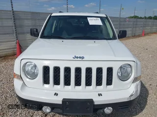 2017 Jeep Patriot Sport with VIN 1C4NJPBA8HD149312, listed as a IAAI auction lot 42176455 with 123,919 mi miles. Bid and sale history available at carsss.com. Image 12.