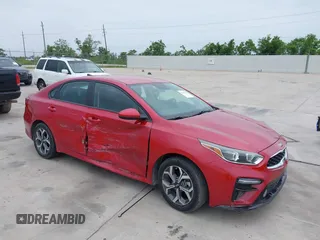 2021 Kia Forte LXS z VIN 3KPF24AD6ME361887, wystawiony jako IAAI lot #42202222 z przebiegiem 101 142 mil mil oraz . Historia ofert i sprzedaży dostępna na DreamBid. Obrazek 1.