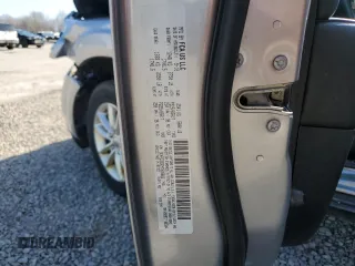 2017 Dodge Journey SXT with VIN 3C4PDDBG6HT528869, listed as a Copart auction lot 54006055 with 118,643 mi miles and Salvage title. Bid and sale history available at DreamBid. Image 12.