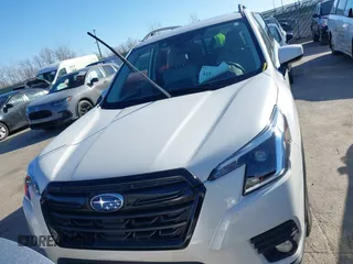 2023 Subaru Forester Premium с VIN JF2SKADC2PH472906, выставлен на аукционе IAAI как лот 41804166 с пробегом 12 294 миль миль и . История ставок и продаж доступна на DreamBid. Изображение 12.