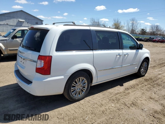 2015 Chrysler Town & Country Touring L with VIN 2C4RC1CG9FR674143, listed as a Copart auction lot 53253525 with 190,348 mi miles and Clean Title. Bid and sale history available at DreamBid. Image 3.