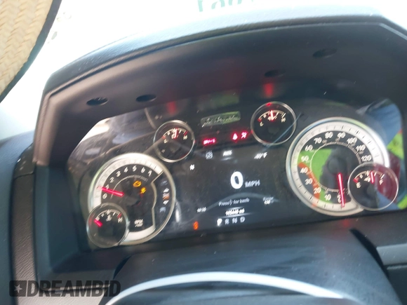2018 Ram 1500 Sport z VIN 1C6RR7MT8JS168041, wystawiony jako IAAI lot #41887661 z przebiegiem 105 448 mil mil oraz . Historia ofert i sprzedaży dostępna na DreamBid. Obrazek 7.