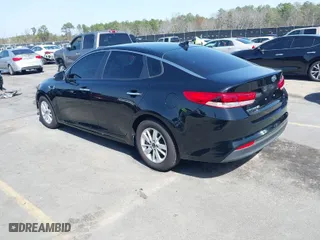 2018 Kia Optima S with VIN 5XXGT4L36JG221671, listed as a IAAI auction lot 41704040 with 136,815 mi miles. Bid and sale history available at carsss.com. Image 3.