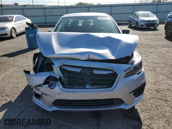 2018 Subaru Legacy z VIN 4S3BNAB67J3005309, wystawiony jako Copart lot #56160585 z przebiegiem 119 920 mil mil oraz Szkoda całkowita • Salvage title. Historia ofert i sprzedaży dostępna na DreamBid. Obrazek 5.