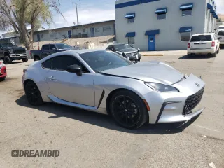 2024 Toyota 86 Premium z VIN JF1ZNBE15R9756816, wystawiony jako Copart lot #52430055 z przebiegiem 5 010 mil mil oraz Szkoda całkowita • Salvage title. Historia ofert i sprzedaży dostępna na DreamBid. Obrazek 4.