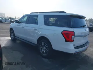 2024 Ford Expedition Max XLT with VIN 1FMJK1J87REA15468, listed as a IAAI auction lot 40586166 with 27,440 mi miles and . Bid and sale history available at DreamBid. Image 3.