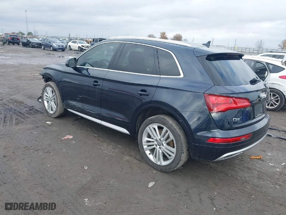 2018 Audi Q5 Premium Plus with VIN WA1BNAFYXJ2092411, listed as a IAAI auction lot 41051336 with 54,595 mi miles. Bid and sale history available at carsss.com. Image 3.