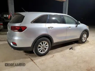 2020 Kia Sorento S z VIN 5XYPG4A51LG616381, wystawiony jako Copart lot #83741614 z przebiegiem 95 446 mil mil oraz Czysty tytuł • Clean title. Historia ofert i sprzedaży dostępna na DreamBid. Obrazek 3.