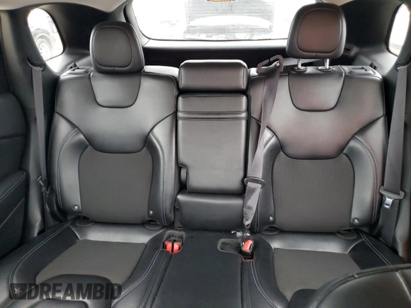 2019 Jeep Cherokee Latitude Plus z VIN 1C4PJLLN3KD172295, wystawiony jako Copart lot #55422315 z przebiegiem 107 676 mil mil oraz Szkoda całkowita • Salvage title. Historia ofert i sprzedaży dostępna na DreamBid. Obrazek 10.